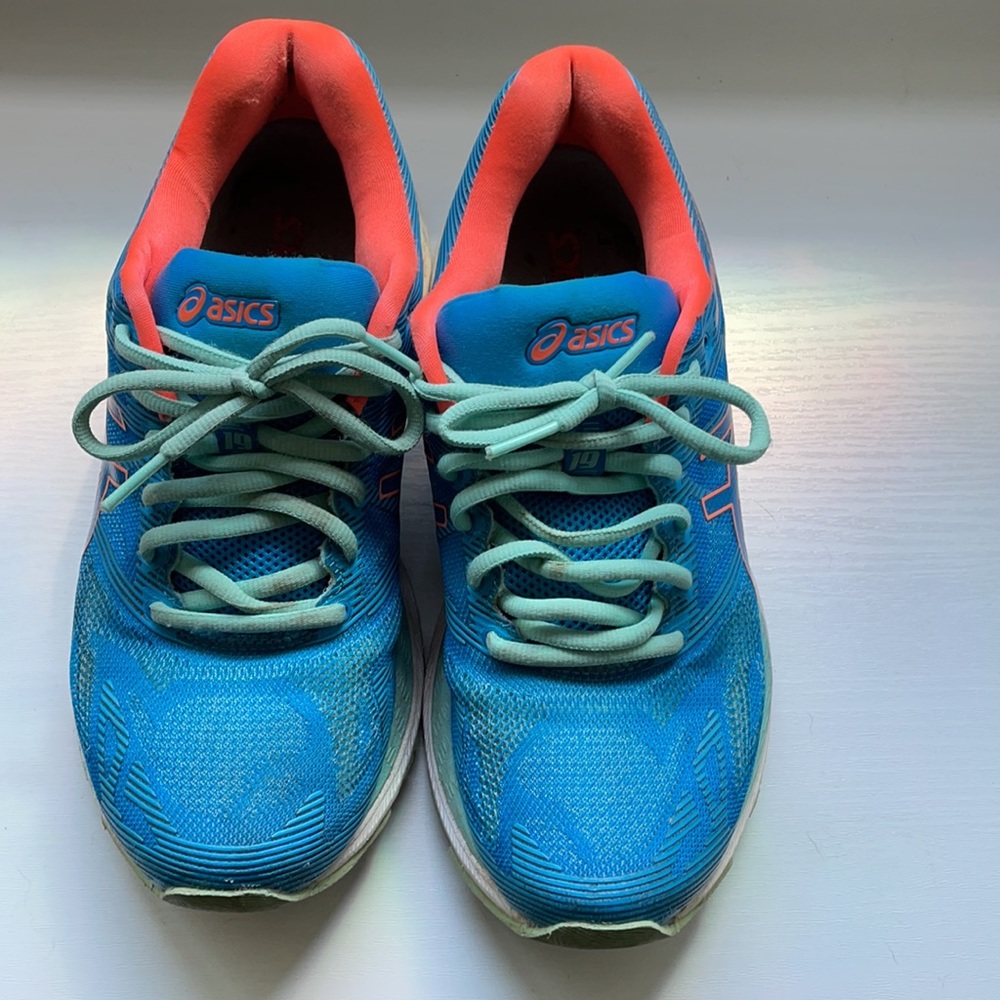 ASICS Running Shoes - Picture 4 of 5